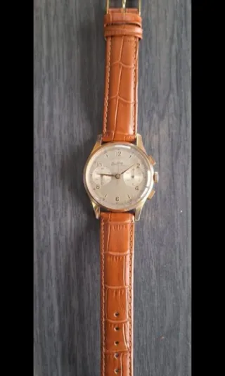 Reloj Breitling Cadette bañado en oro