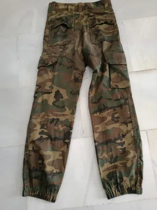 Uniforme paracaidista antiguo