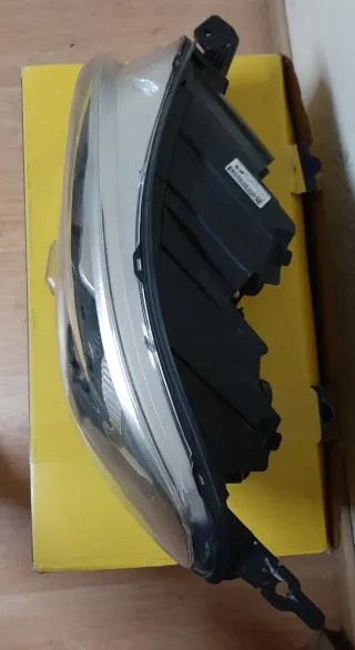 Faro Delantero Peugeot Expert