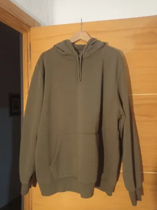 Varias Sudaderas con capucha