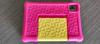 Tablet infantil 7" pulgadas con funda rosa fucsia