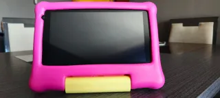 Tablet infantil 7" pulgadas con funda rosa fucsia