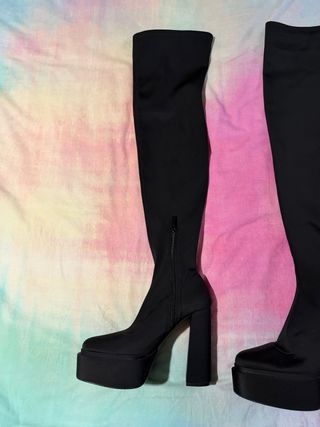 Botas altas Zara Talla 36 Negras