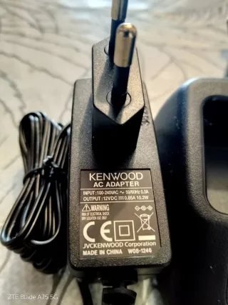 2 Cargadores Kenwood KSC-35S AC Adapter