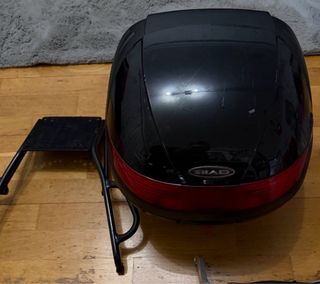 Maleta SHAD para Yamaha XT660R Negra