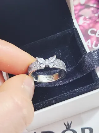 Anillo Pandora Mariposa Banda Ancha Talla 54