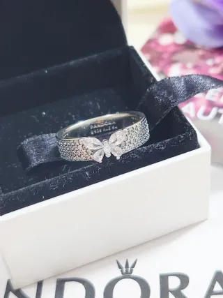 Anillo Pandora Mariposa Banda Ancha Talla 54