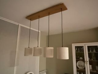 Lámpara colgante madera y tela regulable