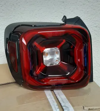 Piloto trasero Jeep Renegade