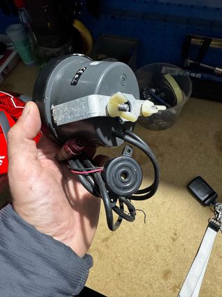 Reloj e instalación Evinrude E-TEC 115