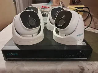 Kit 4 Cámaras Vigilancia Reolink 5MP