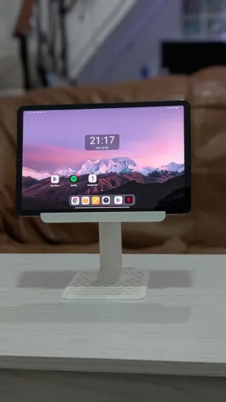 Soporte Tablet / iPad / Móvil - Diseño moderno