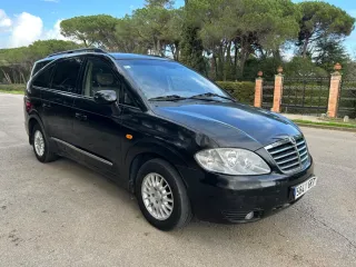 SsangYong Rodius 2009