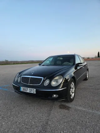 Mercedes-Benz Clase E 2004