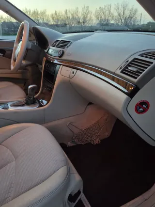 Mercedes-Benz Clase E 2004