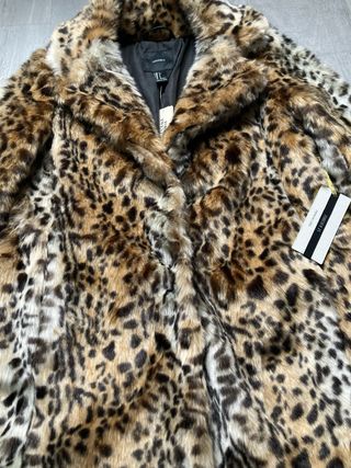 Abrigo pelo sintético leopardo Forever 21 talla S