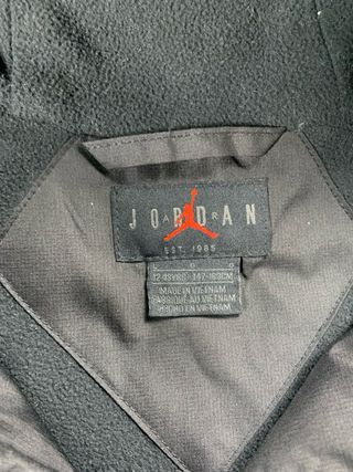 Chaleco Nike Jordan negro original 12-13 años