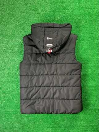 Chaleco Nike Jordan negro original 12-13 años