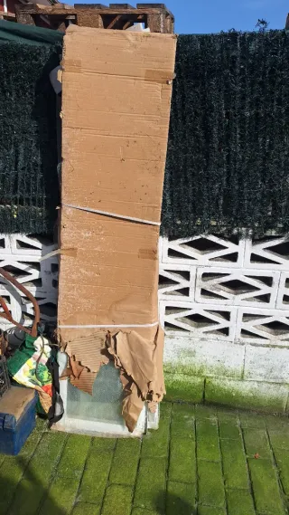 Valla de jardín nueva en caja