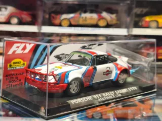 Fly A2101 Porsche 911 Rally Assistance Car