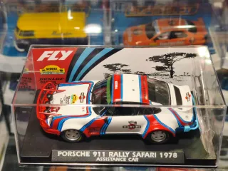 Fly A2101 Porsche 911 Rally Assistance Car