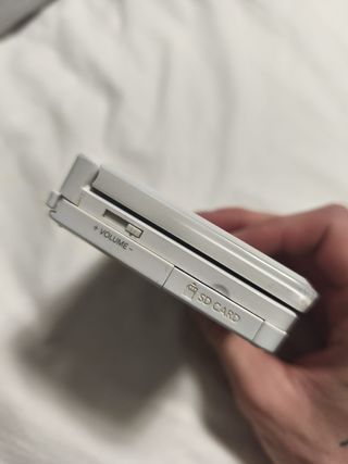 Nintendo 3DS Blanca( solo entrega a mano)