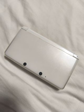 Nintendo 3DS Blanca( solo entrega a mano)
