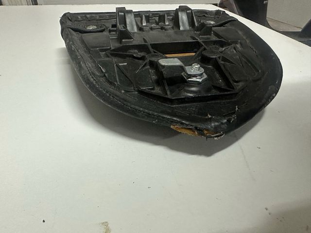 Asiento trasero rieju rs2 125