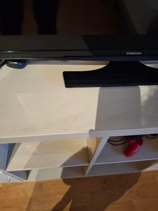 Estantería modular KALLAX beige/blanca