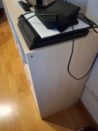 Estantería modular KALLAX beige/blanca