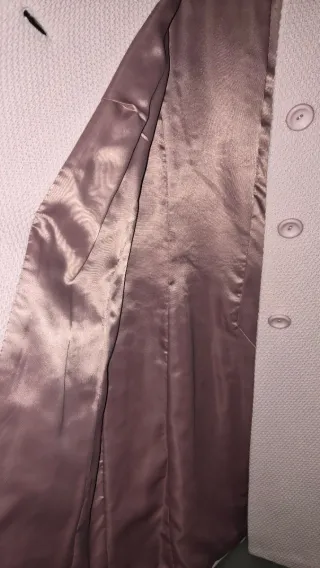 Abrigo rosa de primavera