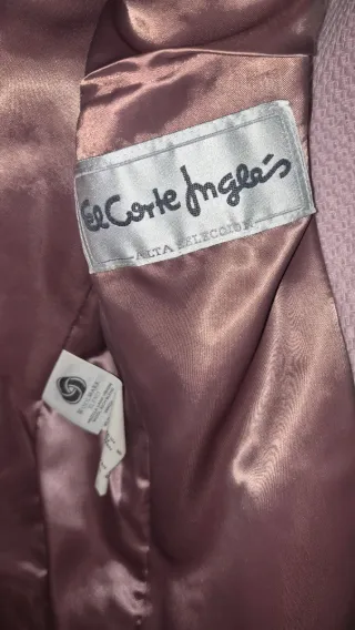 Abrigo rosa de primavera