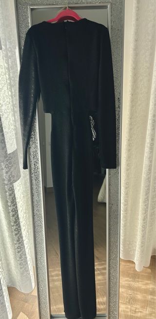 Mono negro fiesta elegante