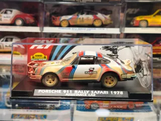 Fly A2101AR Porsche 911 Rally Assistance Car Sucio