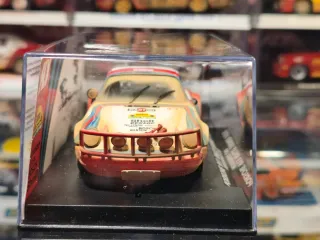 Fly A2101AR Porsche 911 Rally Assistance Car Sucio