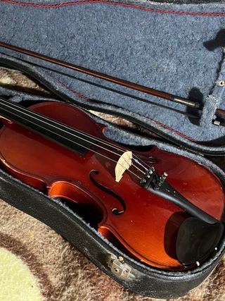 Violín Pirastro G 4 con estuche