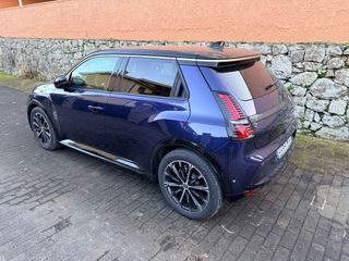 Renault 5 E-TECH 2025