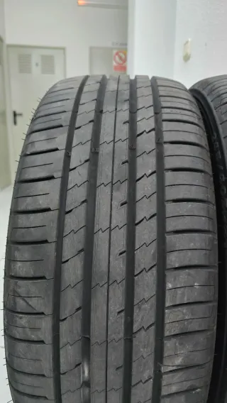 Neumático 245/40 R21 100Y Minerva