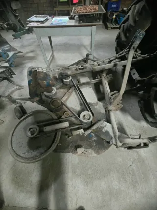 Herramienta desbrozadora