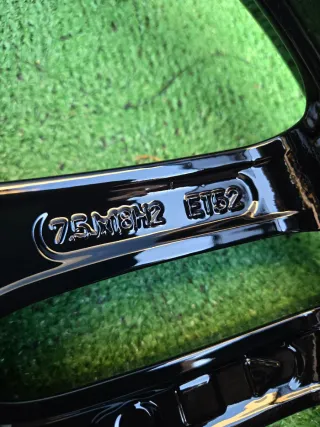 Llantas Mercedes 18 CLA AMG Originales