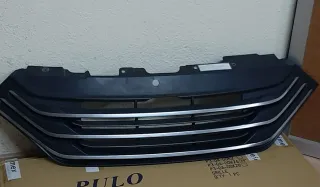 Parrilla Delantera Iveco Daily