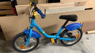 Bicicleta infantil azul