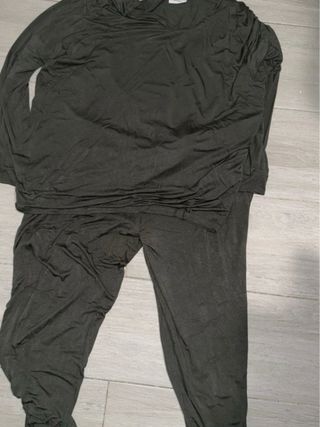 Pijama hombre verde militar