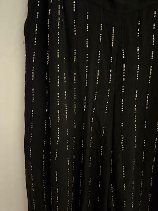 Pantalón Zara gasa pedrería negro