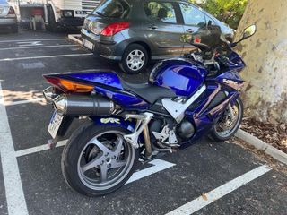 Honda VFR 800 Azul