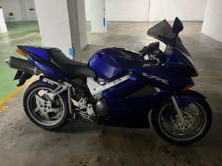 Honda VFR 800 Azul
