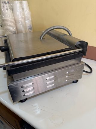 Plancha grill profesional GMG como nueva