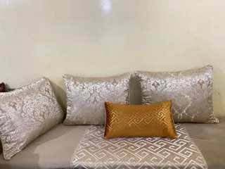 Fundas de salón marroquí decorativas beige y oro