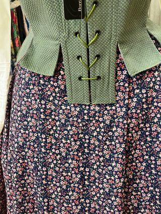 Falda Baturra Azul y Rosa de percal