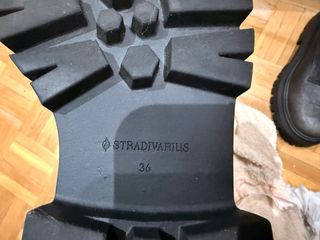 Botas altas Stradivarius negras/grises